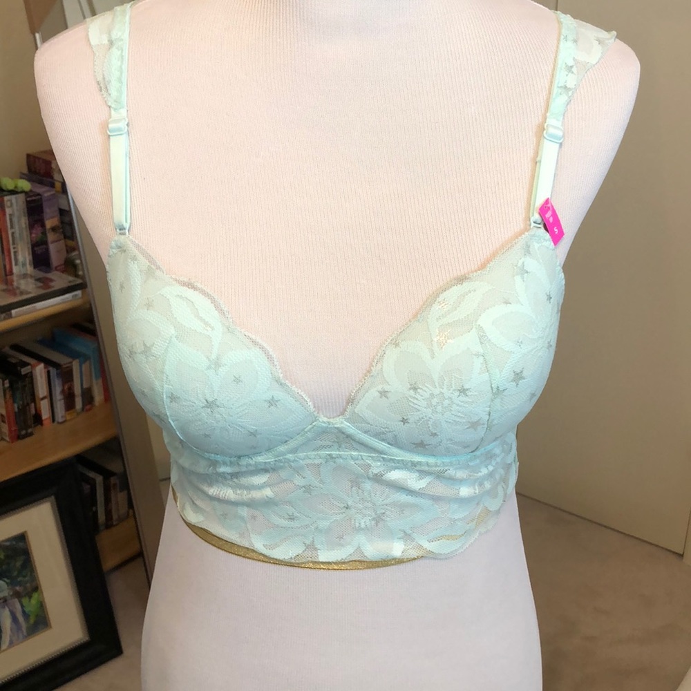 NWT VS Pink Push-up Bra Small
